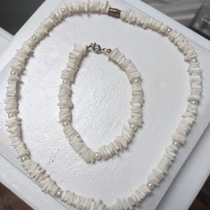 Shell and Pearl Necklace and Bracelet